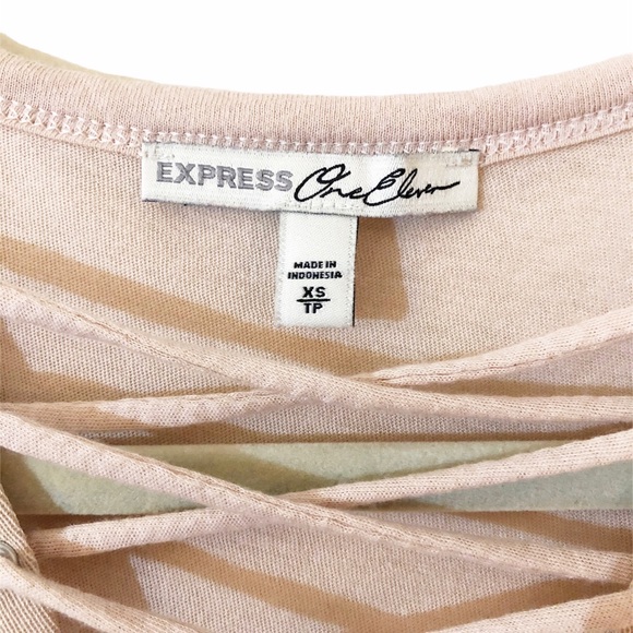3/15$ Express One Eleven blush pink/cream tee size XS - Picture 3 of 7